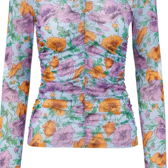 Colorful, fun and flattering Veronica beard top with front and back rouching. - Picture 5 of 10